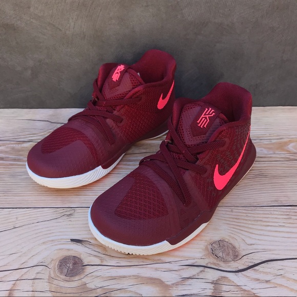 Nike Kyrie 3 (TD) Team Red/Hot Punch-White - Picture 10 of 16